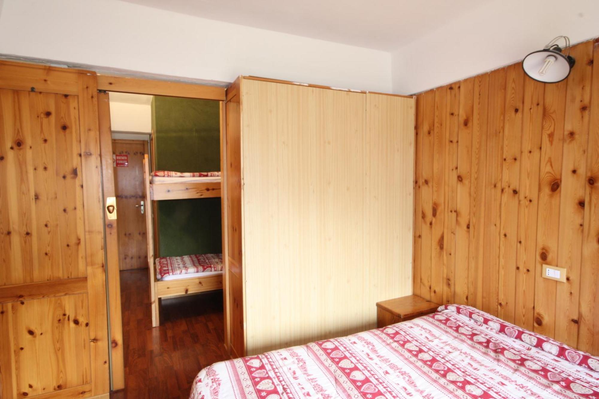 Marilleva 1400 Appartamenti Montana Chambre photo